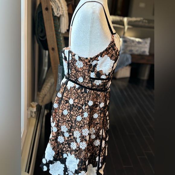 Free People - Elliatt Pembroke Mini Dress - Picture 9 of 12